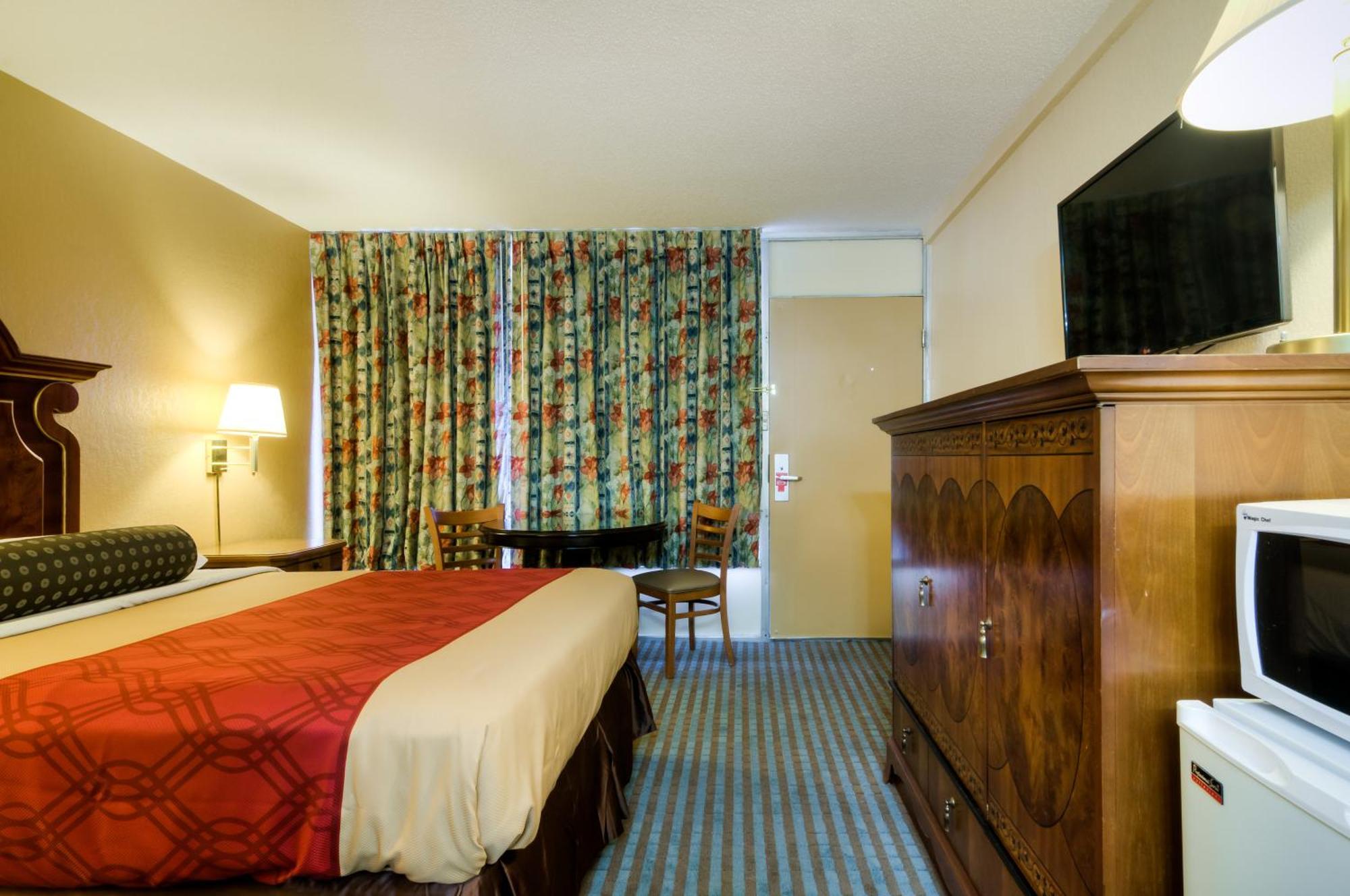Econo Lodge Shorewood Værelse billede
